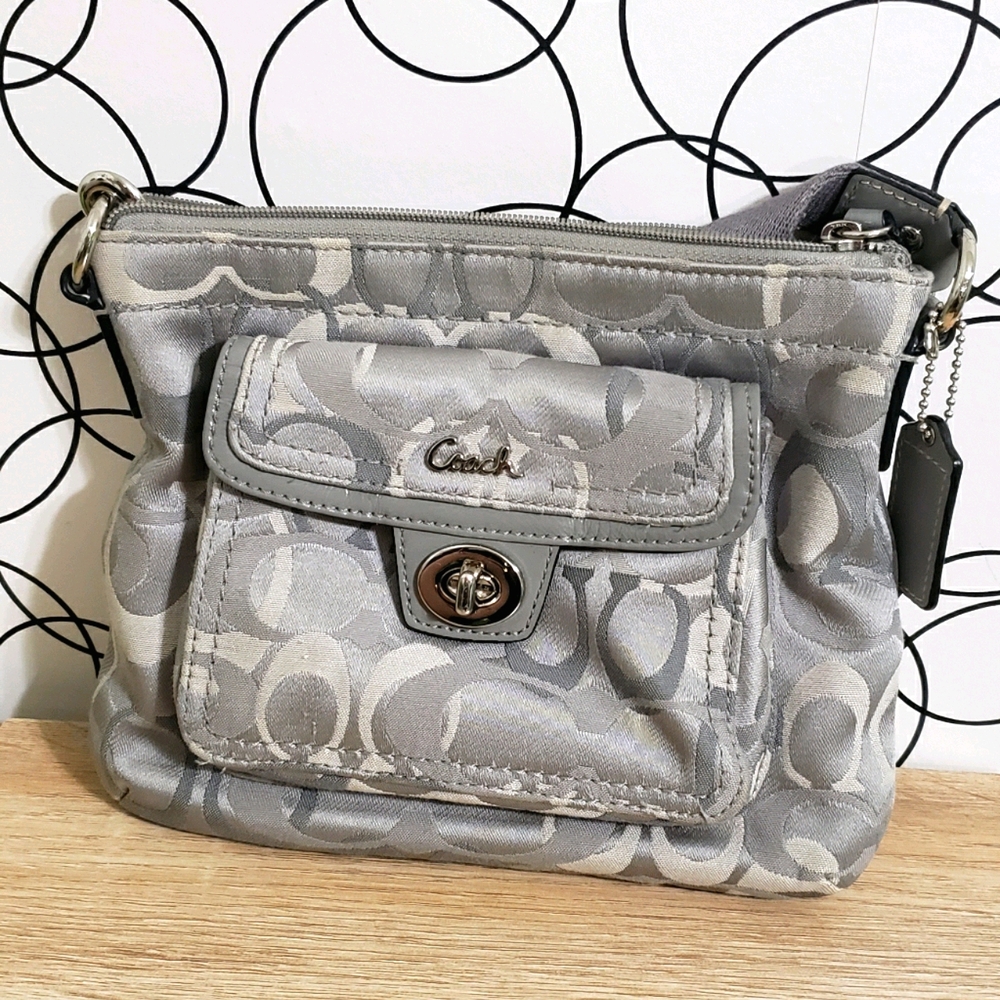 Coach Crossbody Bag - Picture 1 of 3